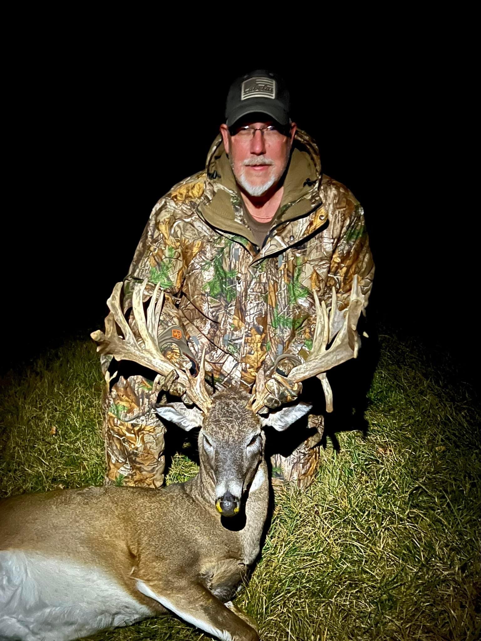 2022 Hunts Wild Rivers Whitetails
